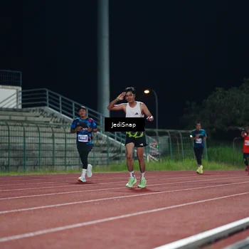 Runner Photo 4495257