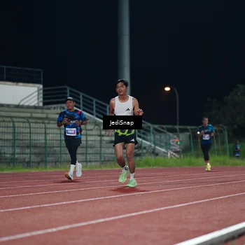 Runner Photo 4495266
