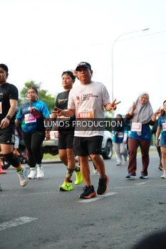 Runner Photo 4495286
