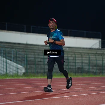 Runner Photo 4495313