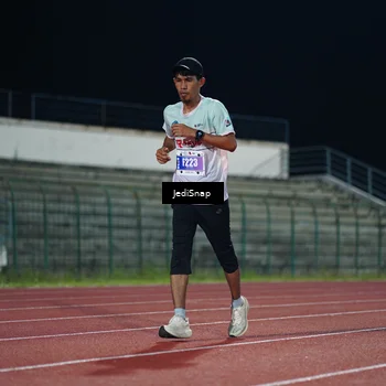 Runner Photo 4495347