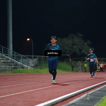 Runner Photo 4495356