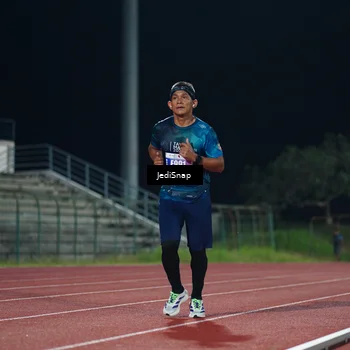 Runner Photo 4495365