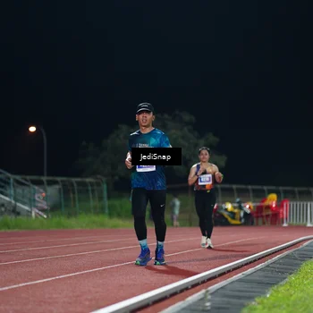 Runner Photo 4495386
