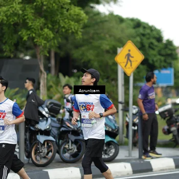 Runner Photo 4495410