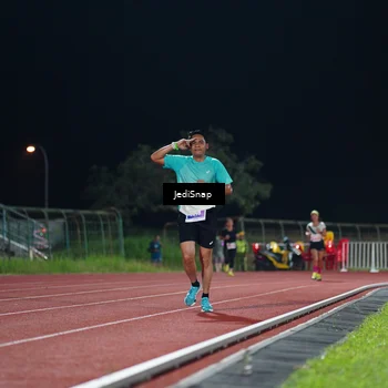 Runner Photo 4495416