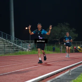 Runner Photo 4495623