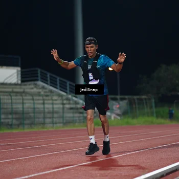 Runner Photo 4495635