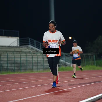 Runner Photo 4495668