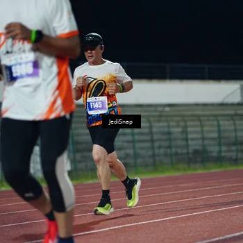 Runner Photo 4495679