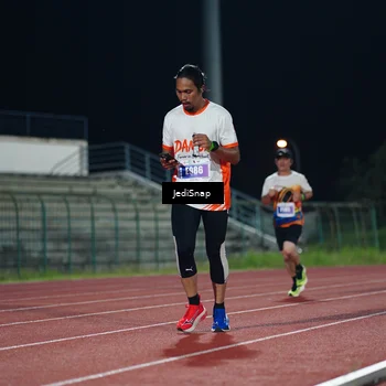 Runner Photo 4495682