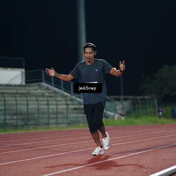 Runner Photo 4495715