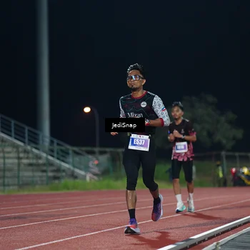 Runner Photo 4495754