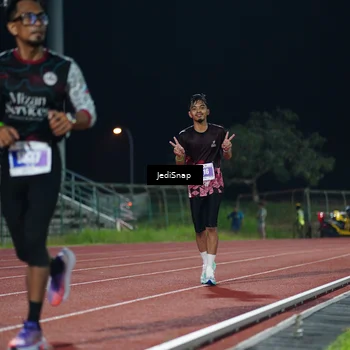 Runner Photo 4495758
