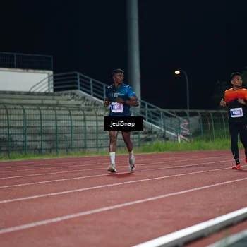 Runner Photo 4495777