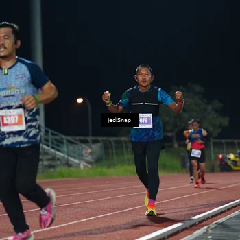 Runner Photo 4495808