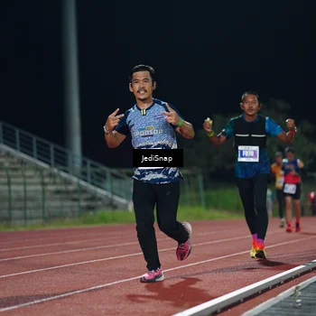 Runner Photo 4495811