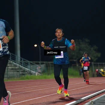 Runner Photo 4495830