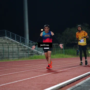 Runner Photo 4495834