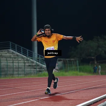 Runner Photo 4495837