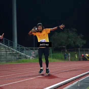 Runner Photo 4495855