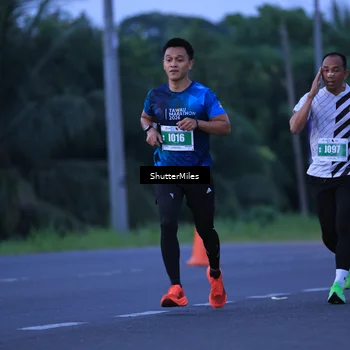 Runner Photo 4495864