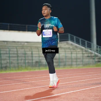 Runner Photo 4495869