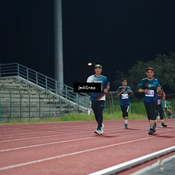 Runner Photo 4495944