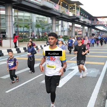 Runner Photo 4495951
