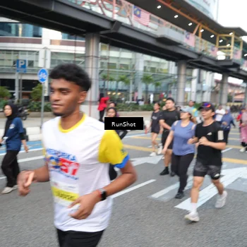 Runner Photo 4495962