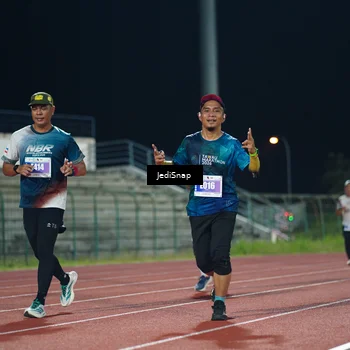 Runner Photo 4495973