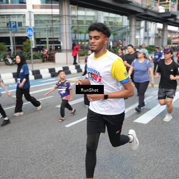 Runner Photo 4495994
