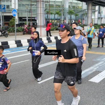 Runner Photo 4496025