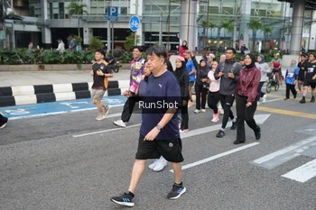 Runner Photo 4496043