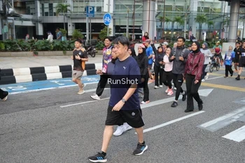 Runner Photo 4496087