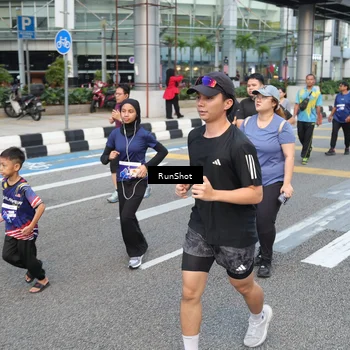 Runner Photo 4496089