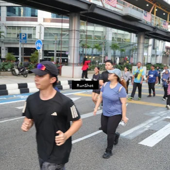 Runner Photo 4496109