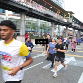 Runner Photo 4496164