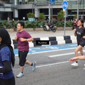 Runner Photo 4496180
