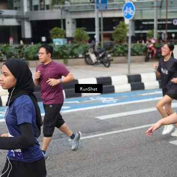 Runner Photo 4496219