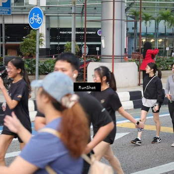 Runner Photo 4496237