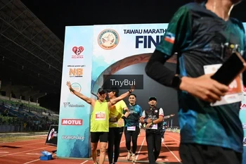 Runner Photo 4496263
