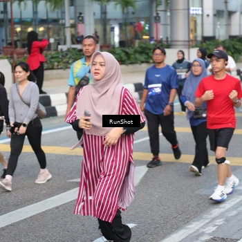 Runner Photo 4496306