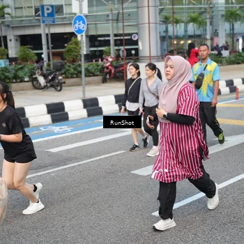 Runner Photo 4496433