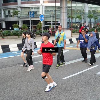 Runner Photo 4496559