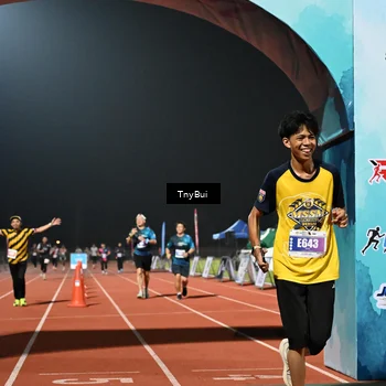 Runner Photo 4496593