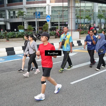 Runner Photo 4496627