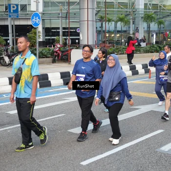 Runner Photo 4496671