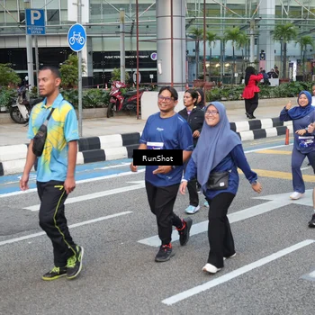 Runner Photo 4496687