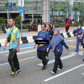 Runner Photo 4496730
